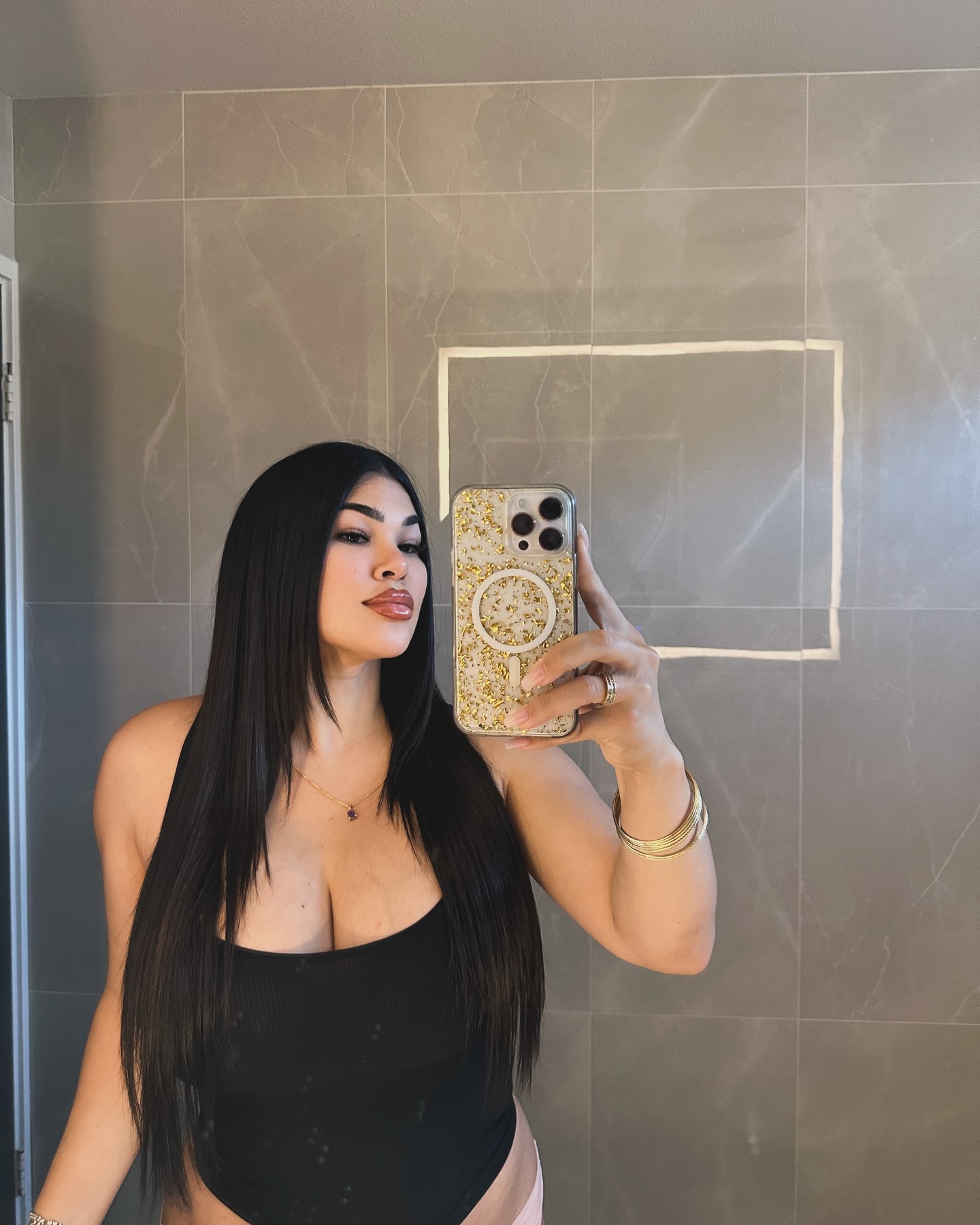 Nueva Modelo Superfans - ¡Bienvenid@ a mi Portfolio!